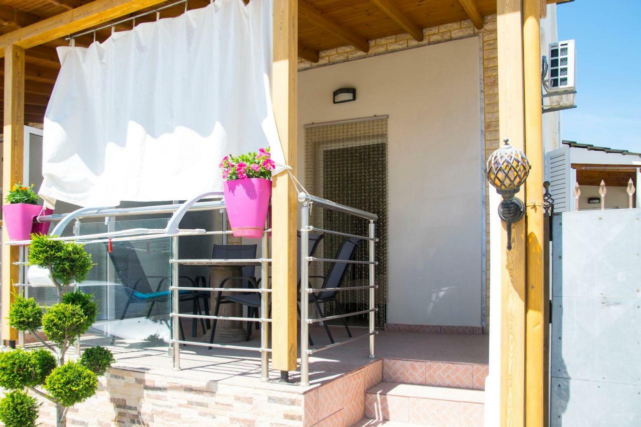 Villa Filimon Vrasná Exterior foto