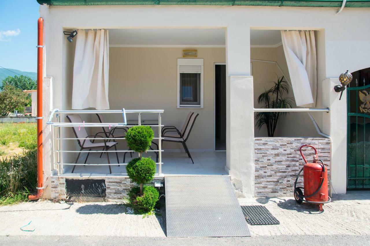 Villa Filimon Vrasná Exterior foto